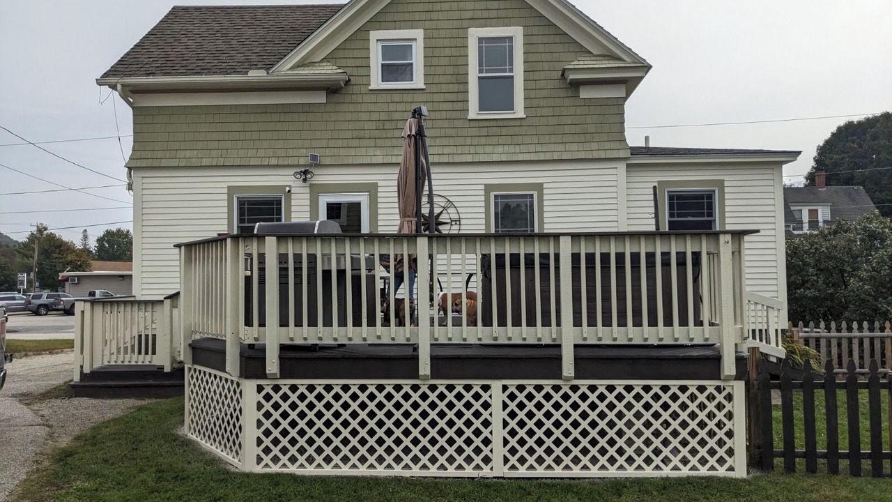 Photo of Outdoor in Upper Village