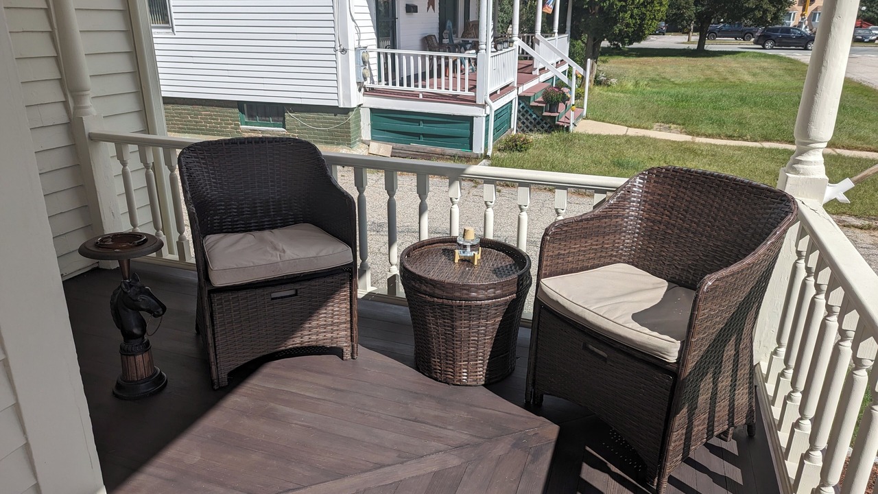 Photo of Patio Balcony in Upper Village
