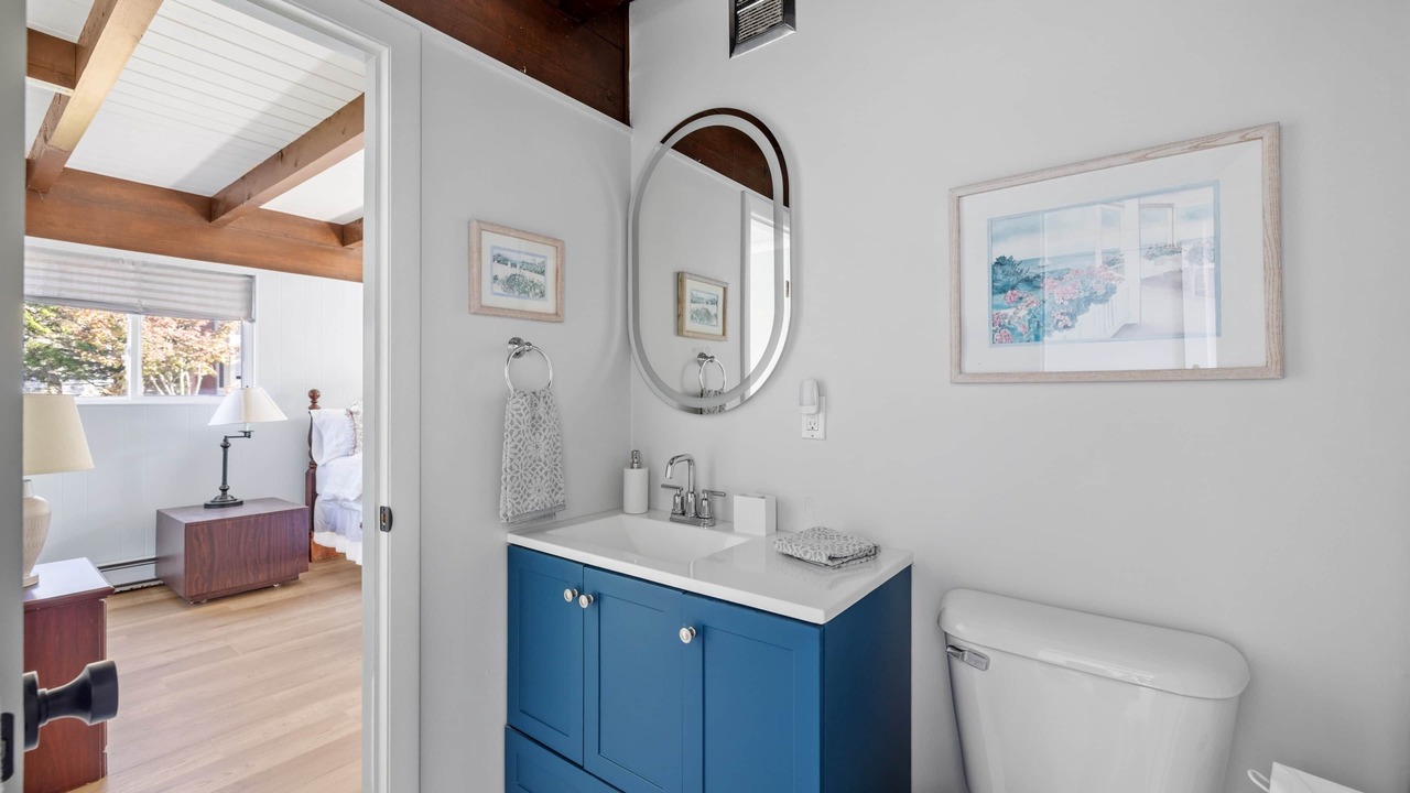 Photo of Bathroom in Cape Porpoise