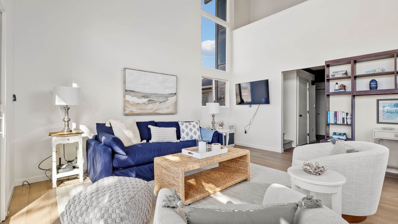 Photo of Livingroom in Cape Porpoise