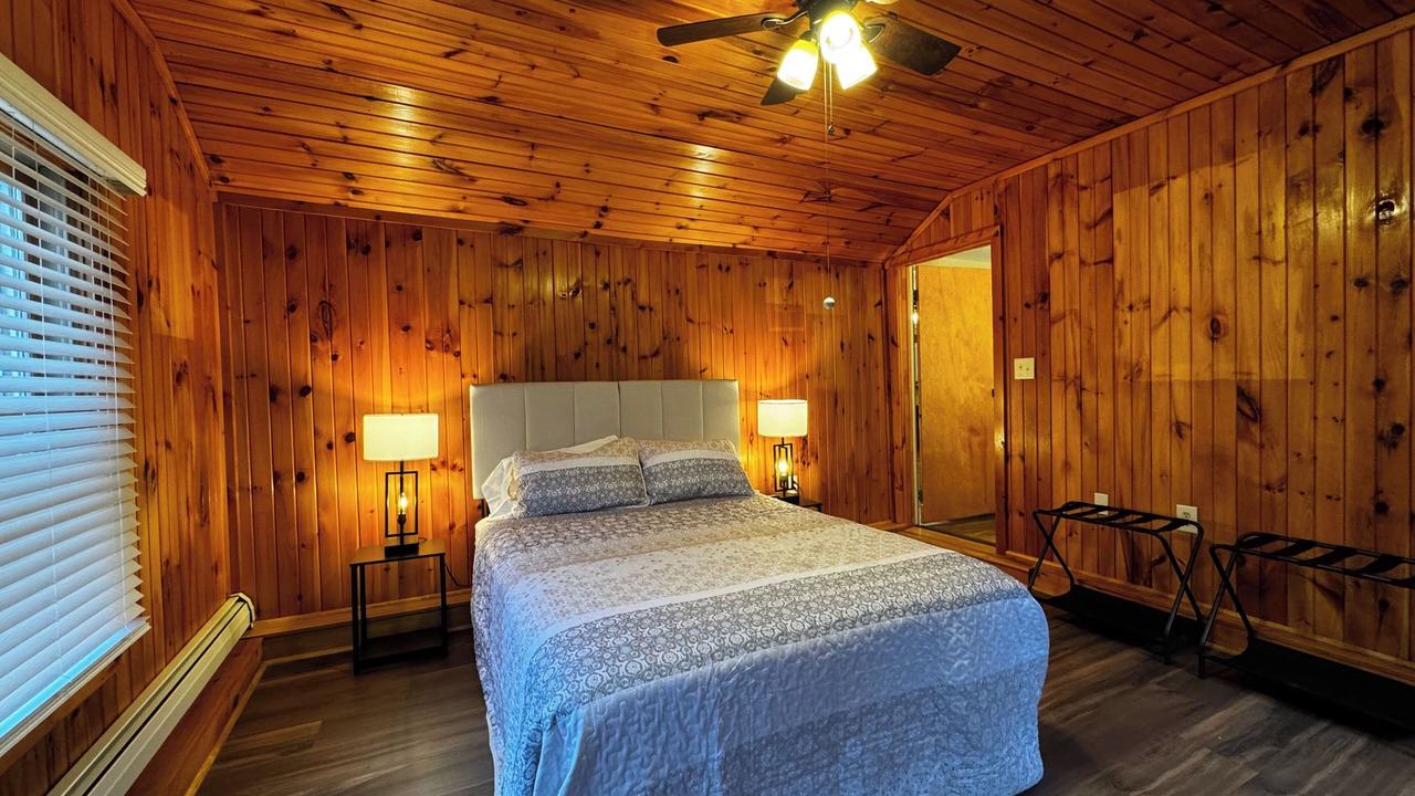 Photo of Bedroom in Willoughby Hills