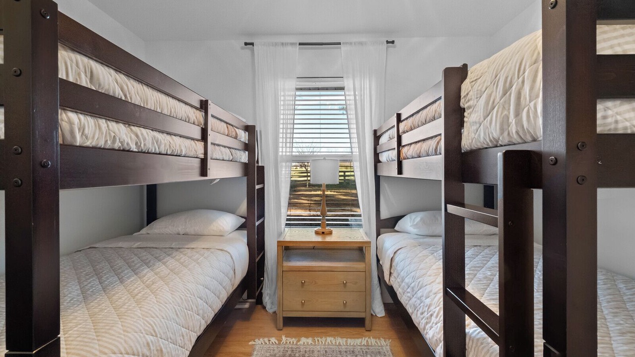 Photo of Bedroom in Prairie Grove