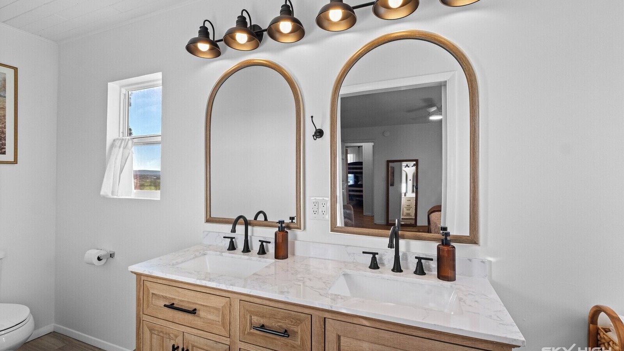 Photo of Bathroom in Prairie Grove
