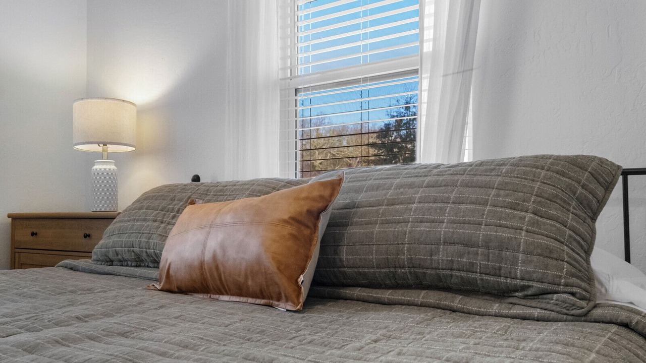 Photo of Bedroom in Prairie Grove