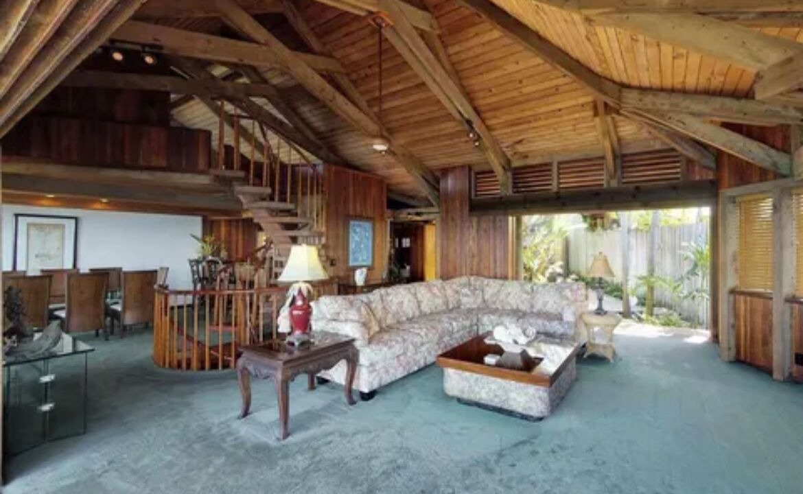 Photo of Livingroom in Napili
