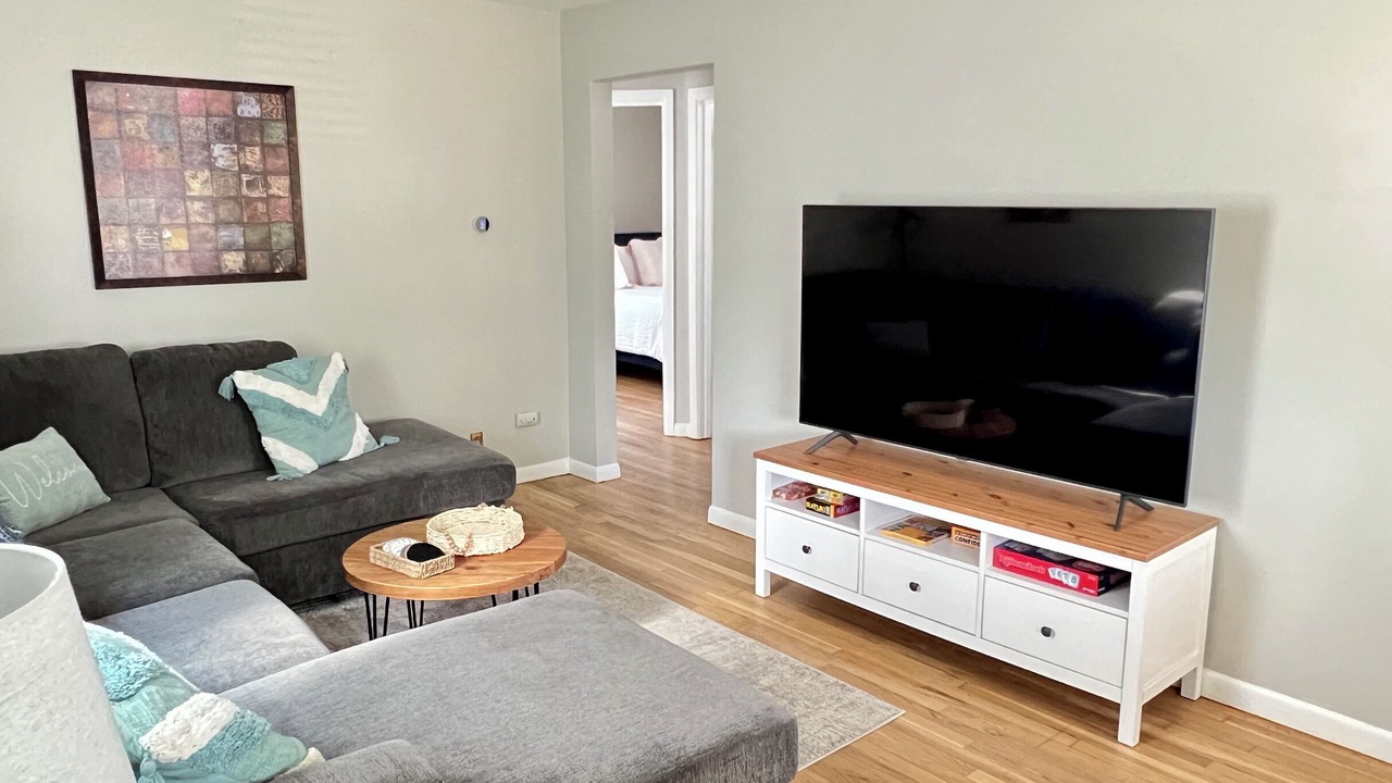 Photo of Livingroom in Clintonville
