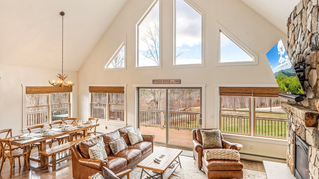 Photo of Livingroom in Bethel