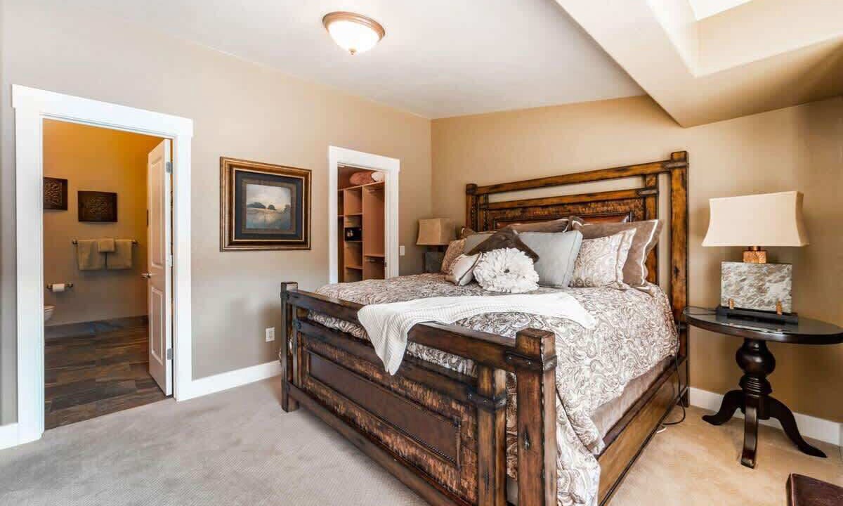 Photo of Bathroom in Bear Hollow Village