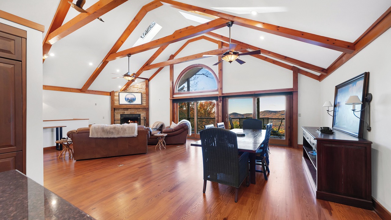 Photo of Livingroom in Sapphire