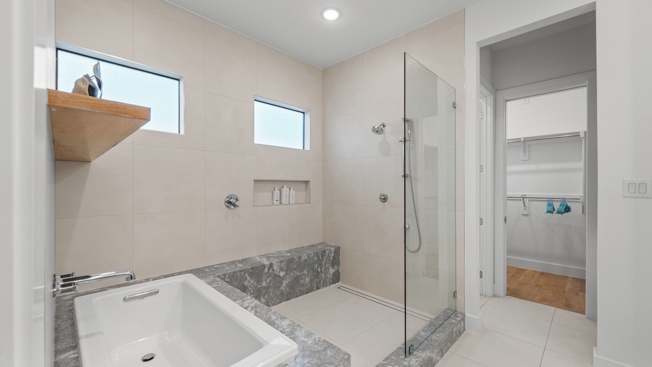 Photo of Bathroom in West Dallas