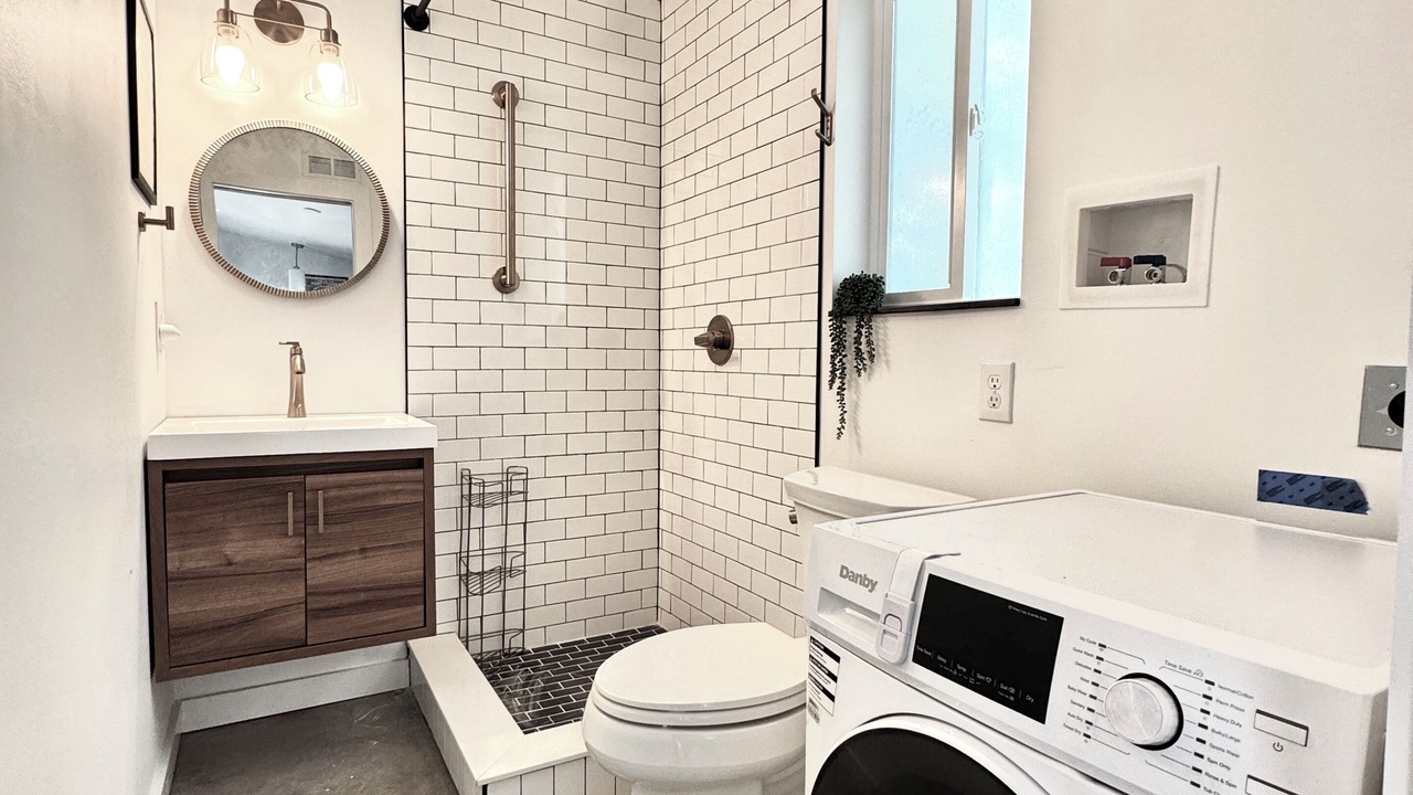 Photo of Bathroom in Kenilworth