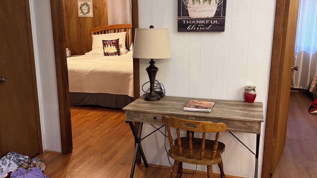 Photo of Bedroom in Murphy
