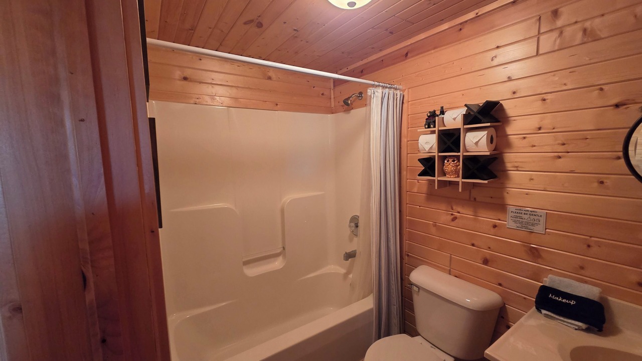 Photo of Bathroom in Alton