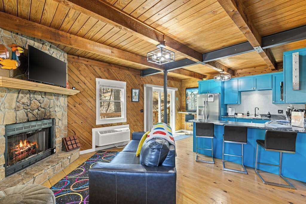 Photo of Livingroom in Blairsville