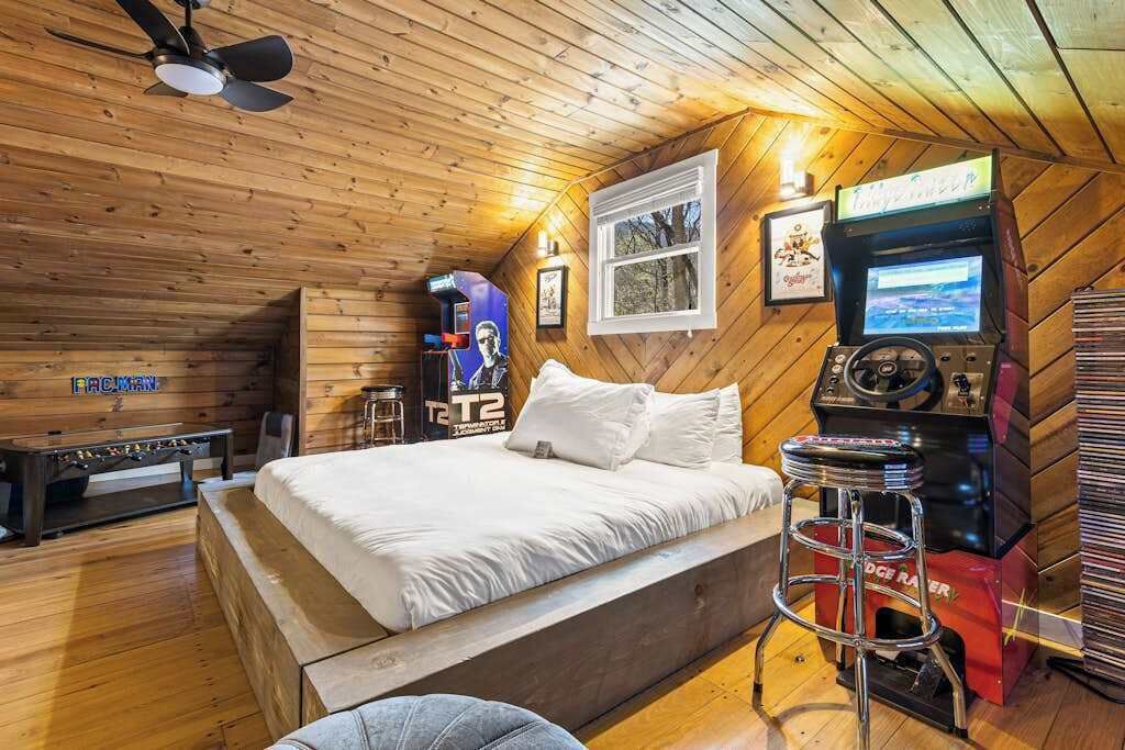 Photo of Bedroom in Blairsville
