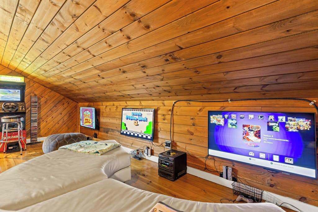 Photo of Bedroom in Blairsville