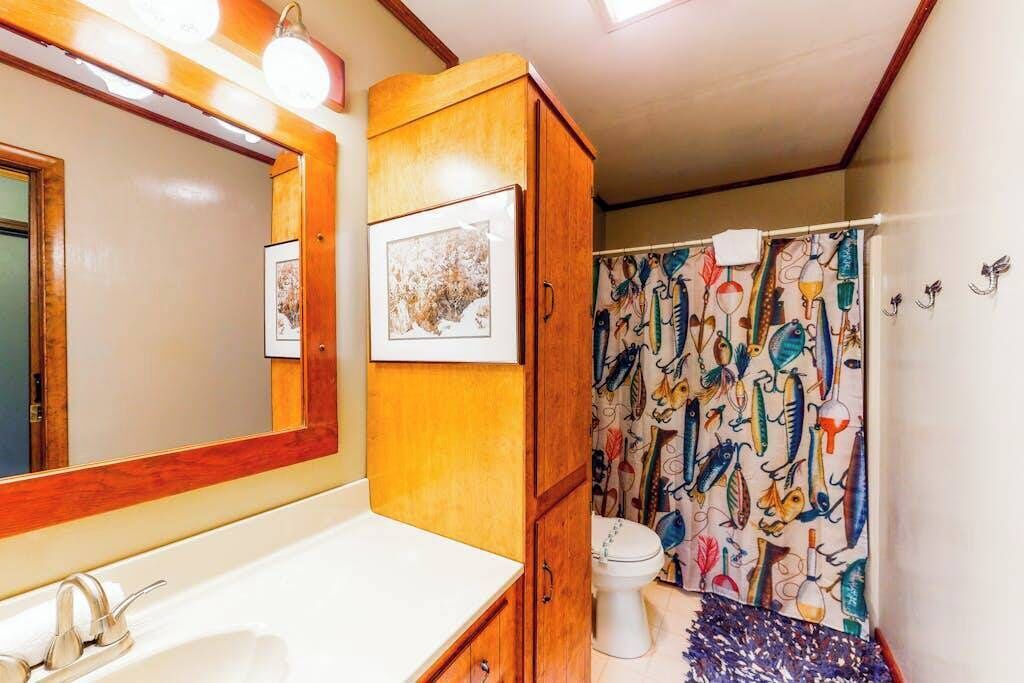 Photo of Bathroom in Blairsville