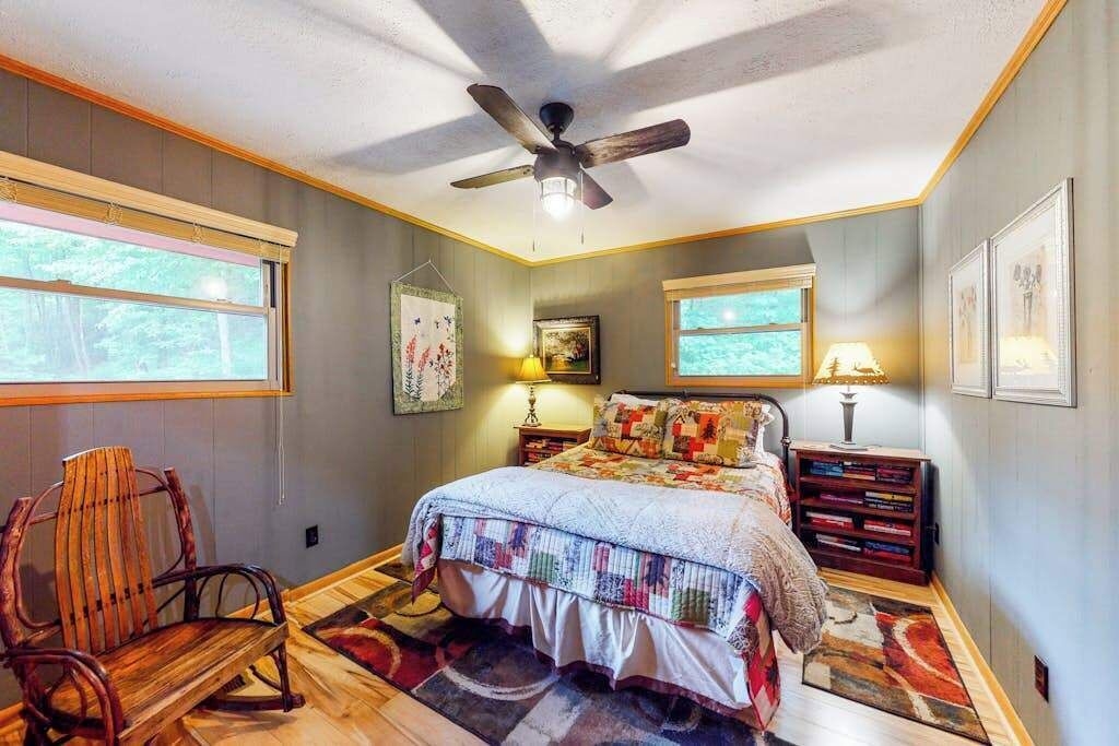 Photo of Bedroom in Blairsville