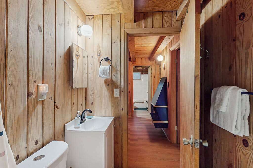 Photo of Bathroom in Cleveland
