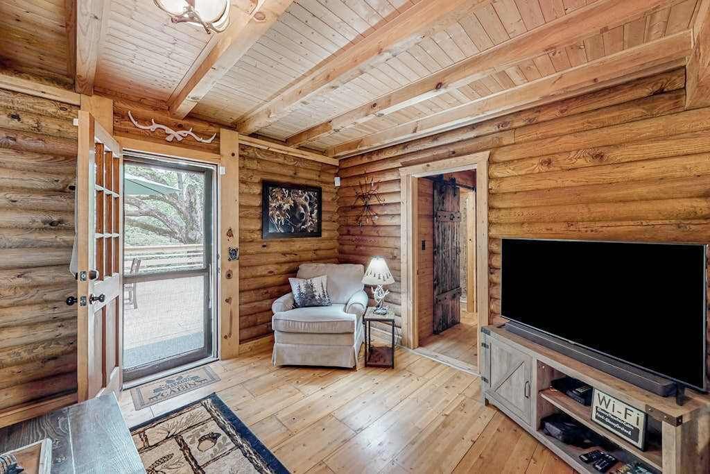 Photo of Livingroom in Tiger