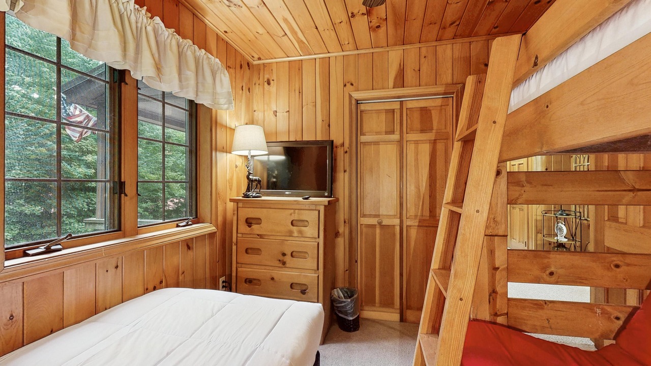 Photo of Bedroom in Bridgton