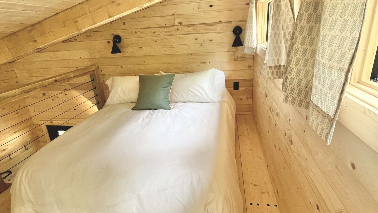 Photo of Bedroom in Sandy Point