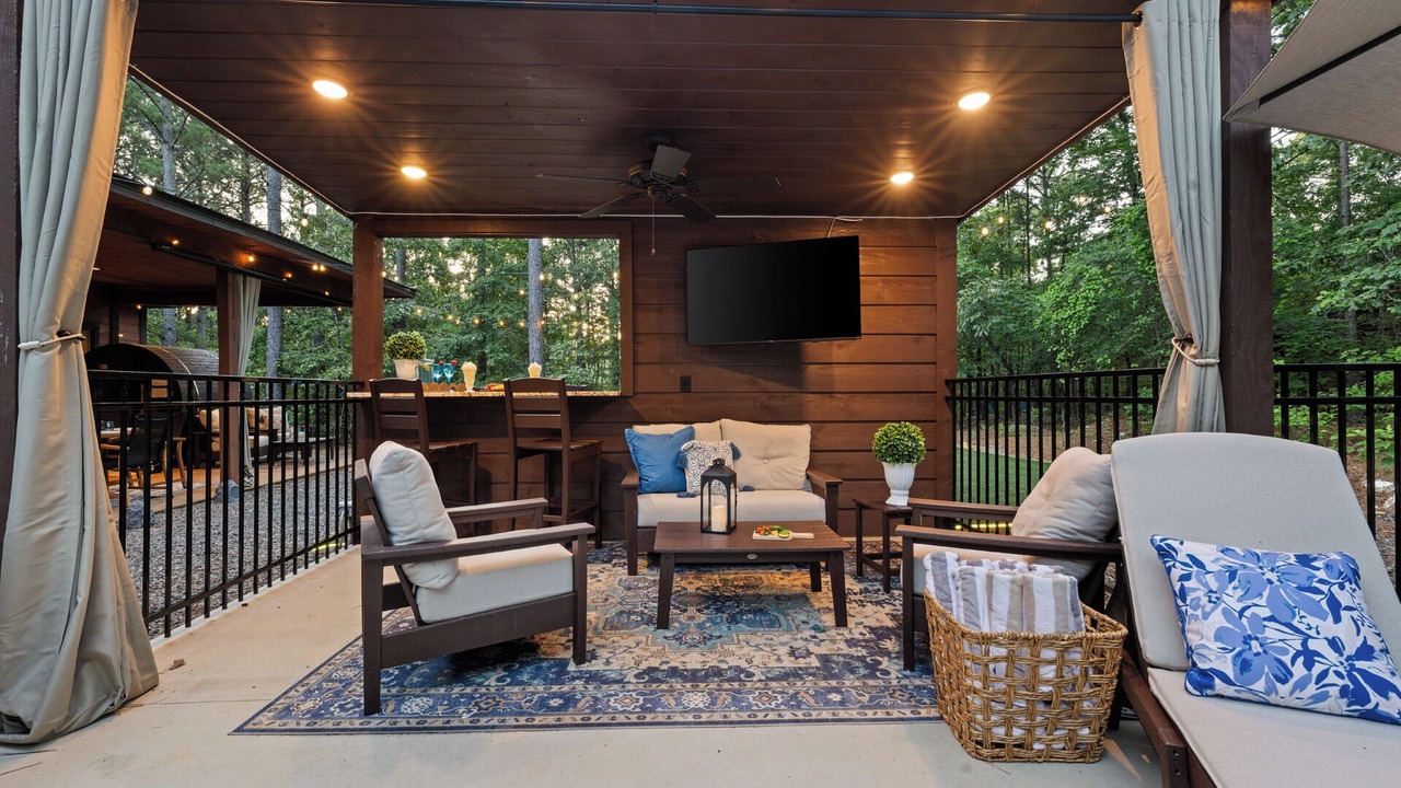 Photo of Livingroom in Hochatown