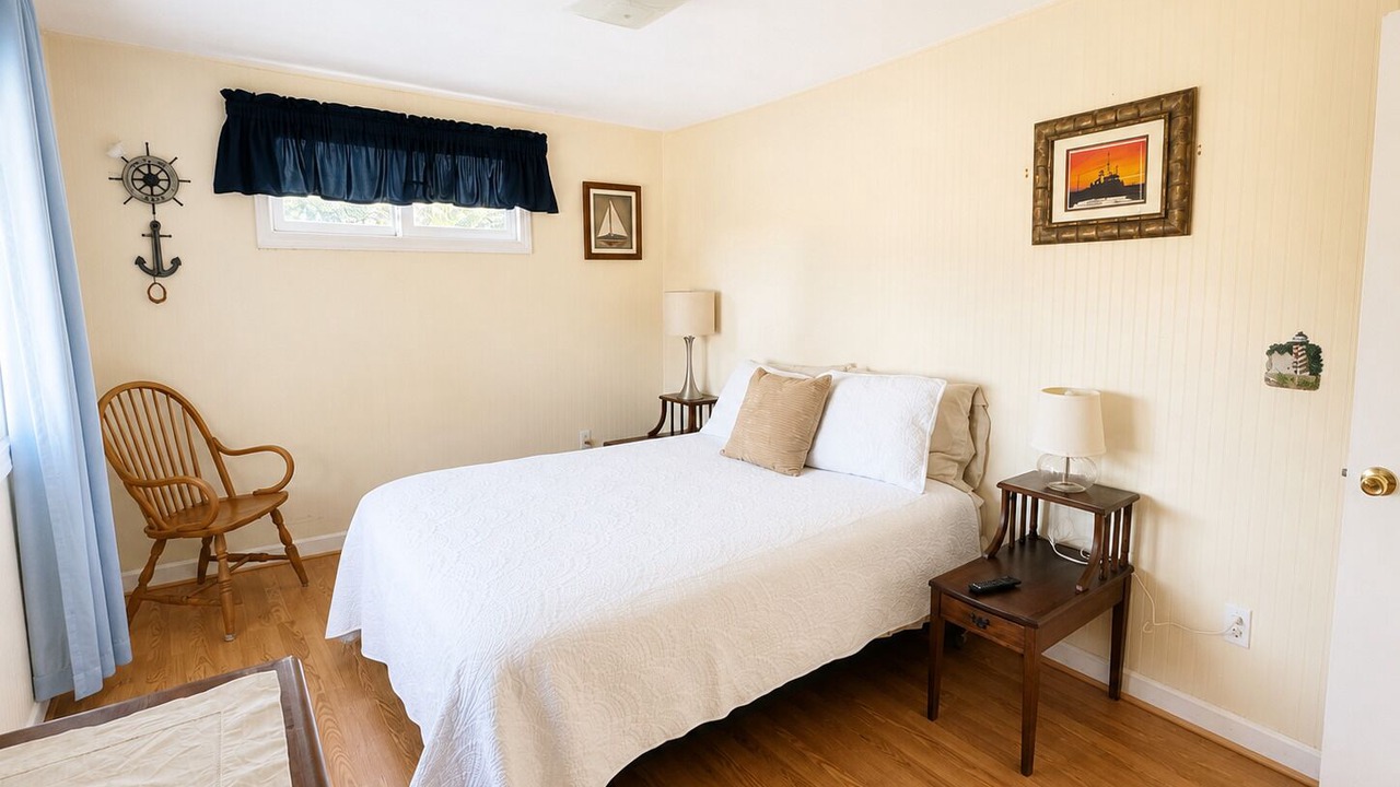 Photo of Bedroom in Point Judith