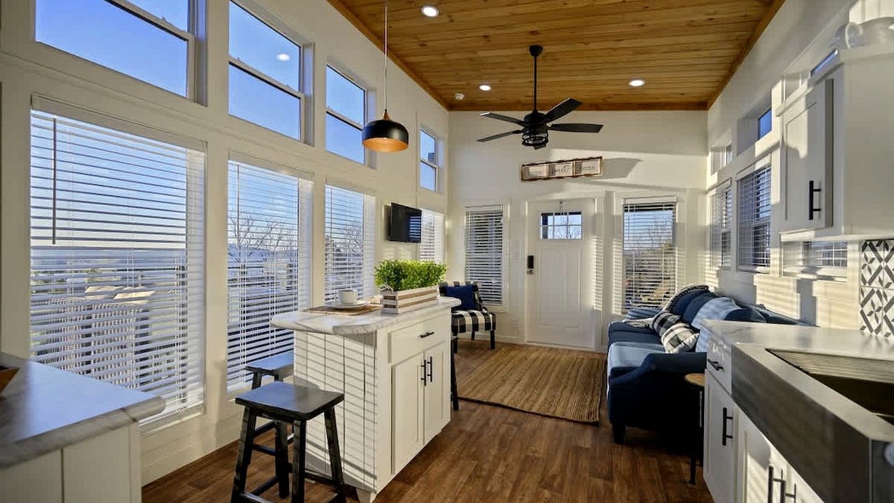 Photo of Livingroom in Clayton