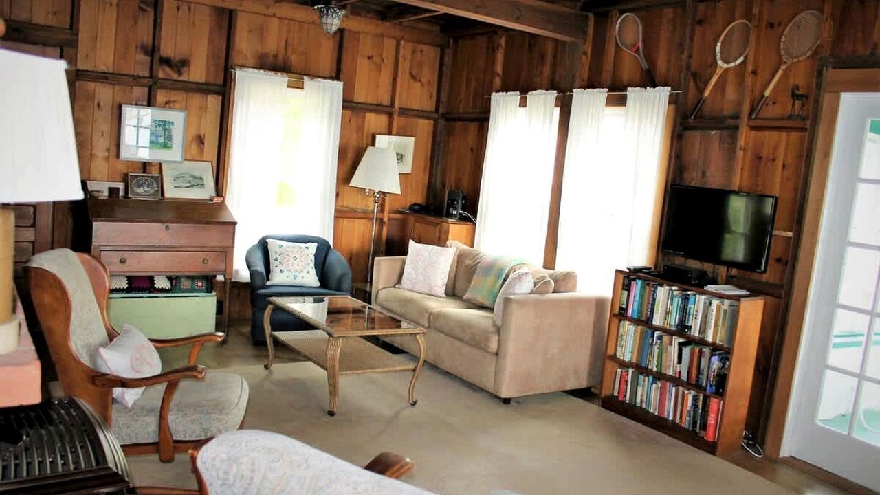 Photo of Livingroom in Hancock Point