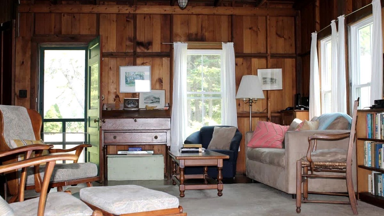 Photo of Livingroom in Hancock Point