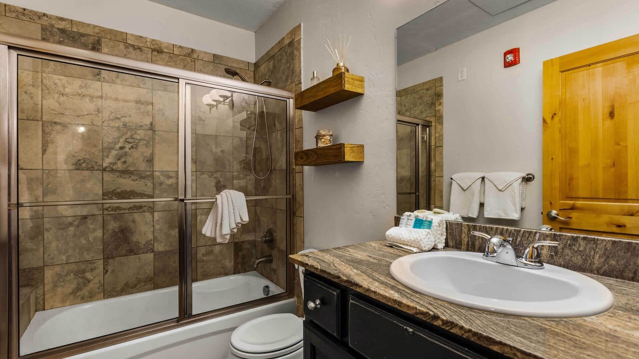 Photo of Bathroom in Bear Hollow Village