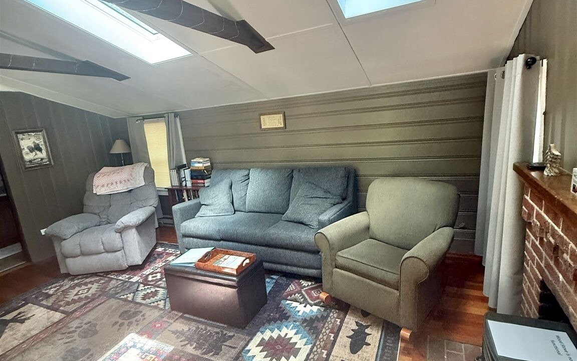 Photo of Livingroom in South Casco