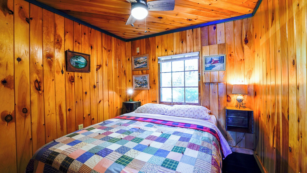 Photo of Bedroom in Litchfield