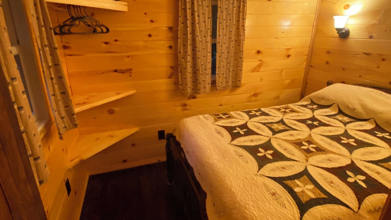 Photo of Bedroom in Durhamville