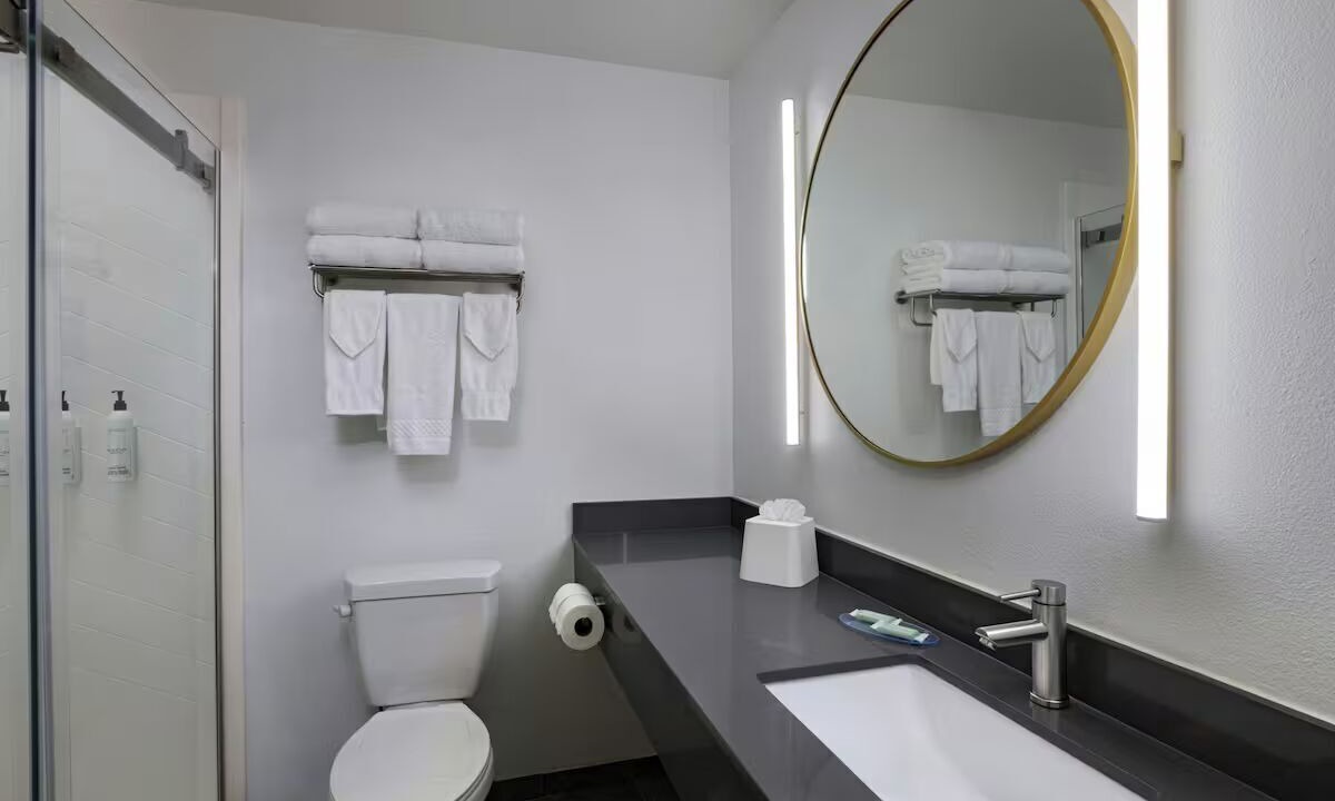 Photo of Bathroom in South Side