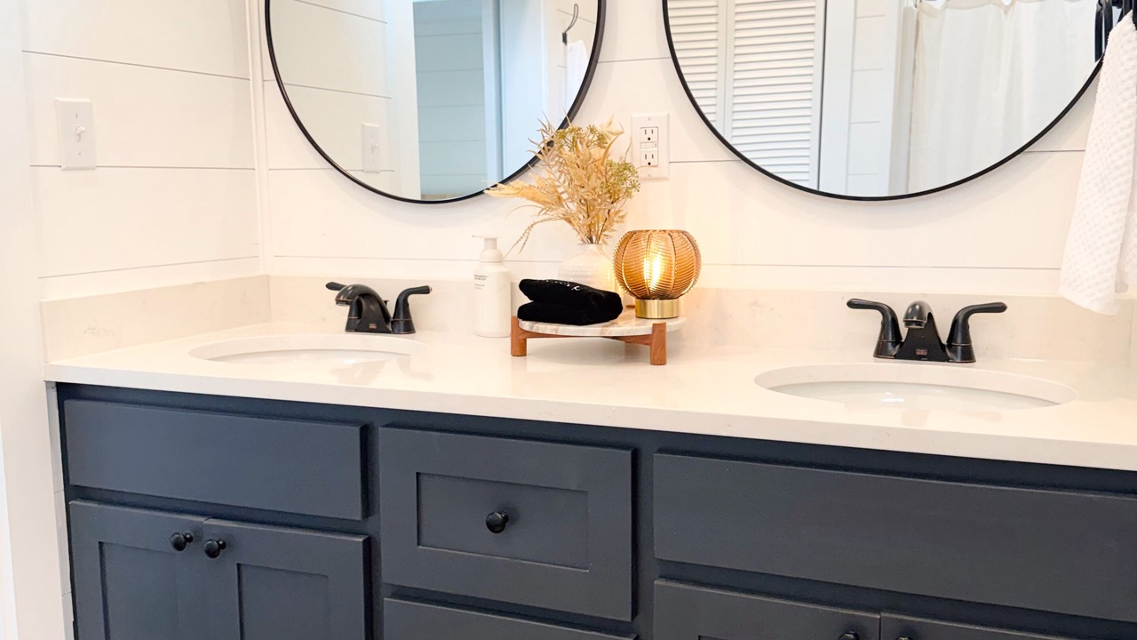 Photo of Bathroom in Marble