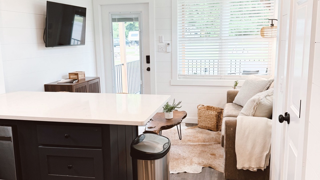 Photo of Livingroom in Marble