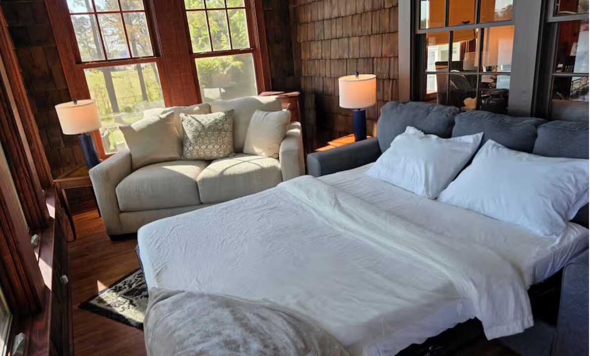 Photo of Bedroom in Shreveport