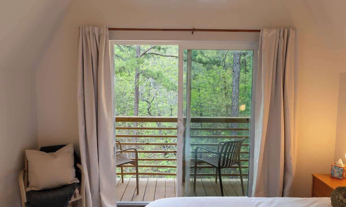 Photo of Bedroom in Young Harris