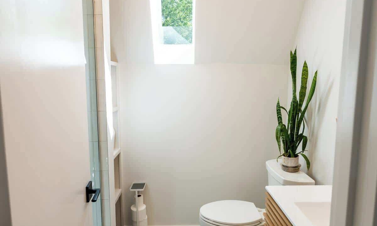 Photo of Bathroom in Young Harris