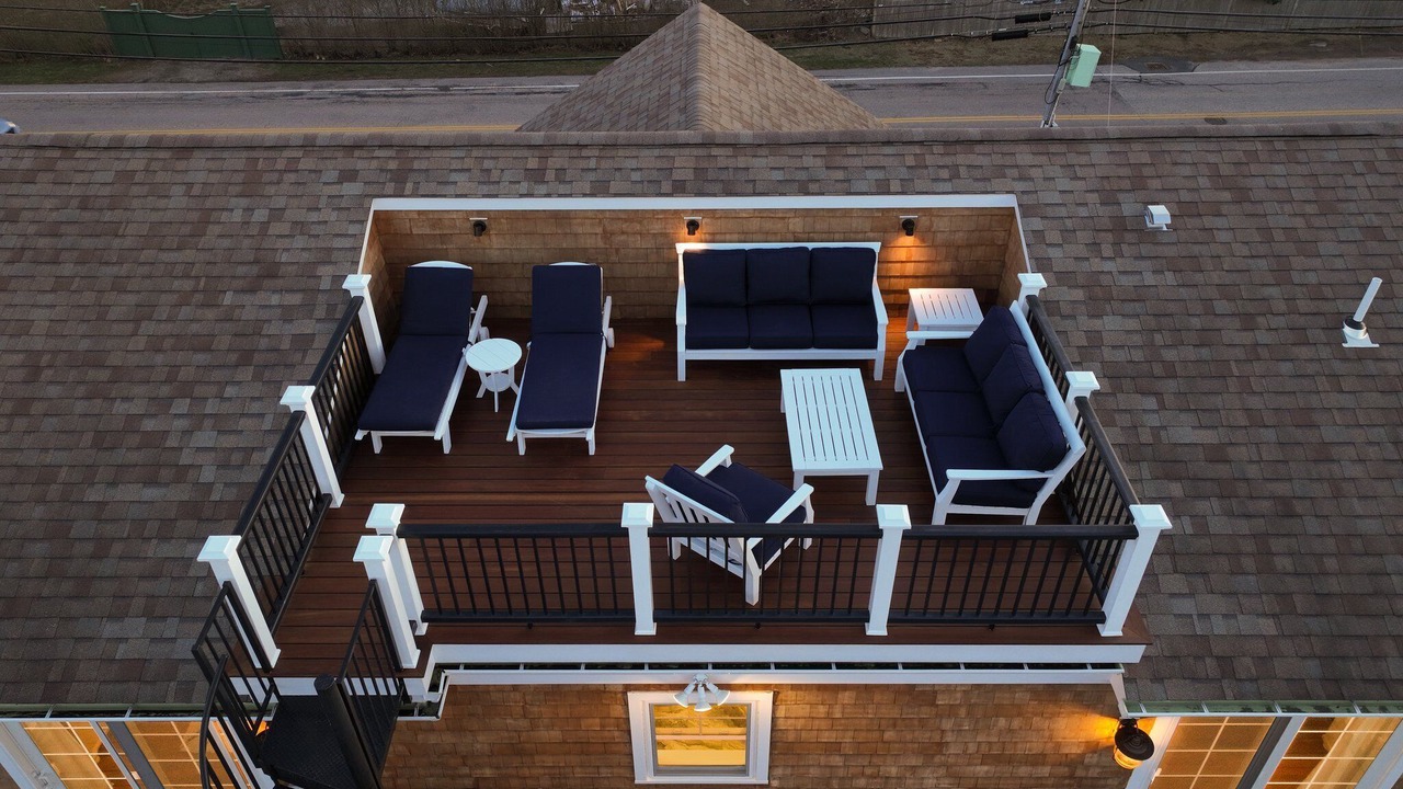 Photo of Patio Balcony in Narragansett Pier