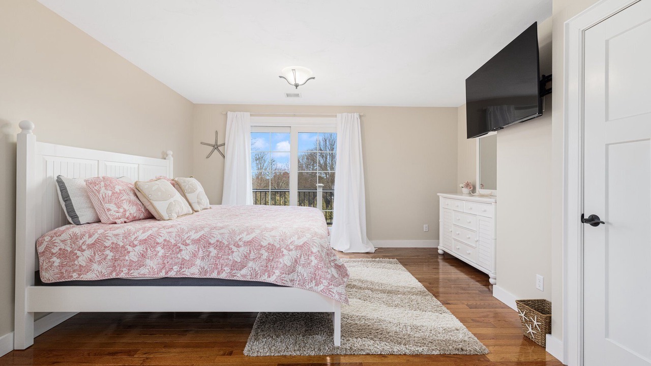 Photo of Bedroom in Narragansett Pier
