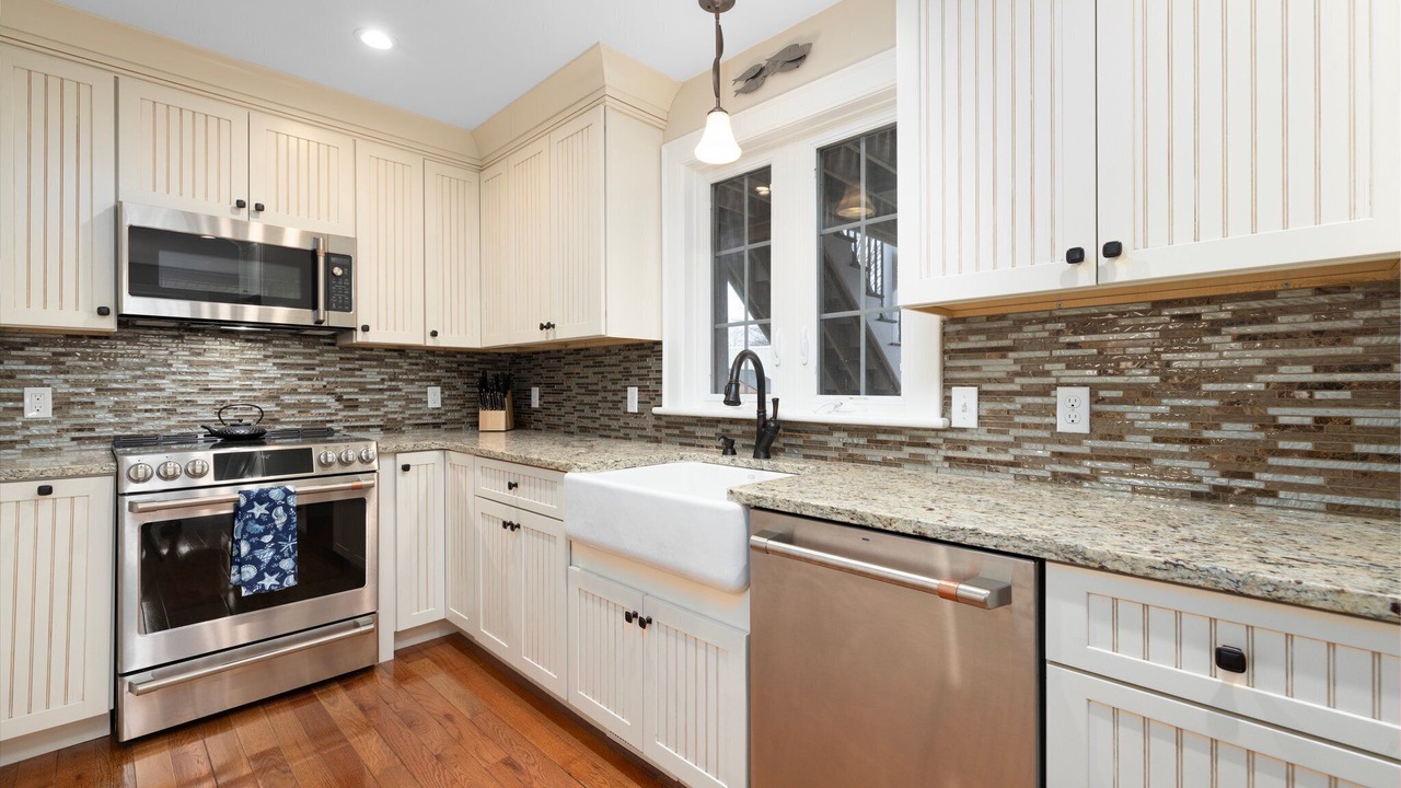 Photo of Kitchen in Narragansett Pier