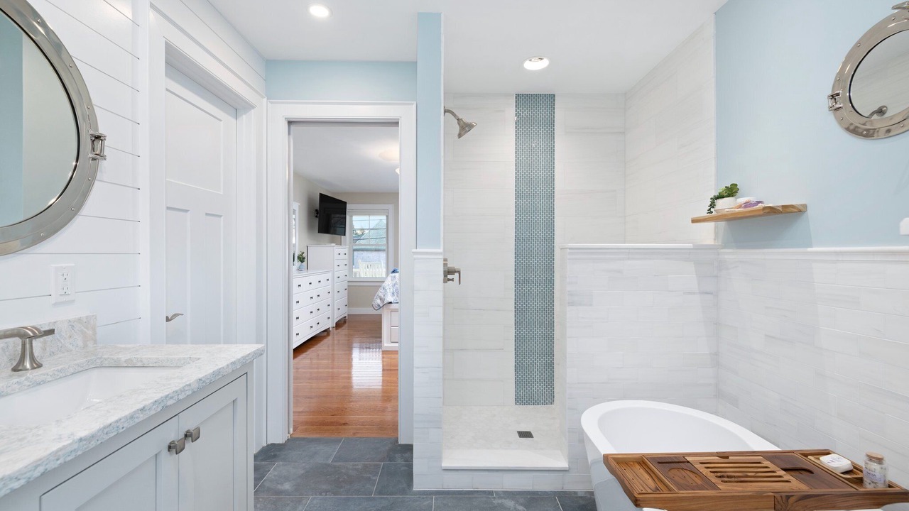 Photo of Bathroom in Narragansett Pier