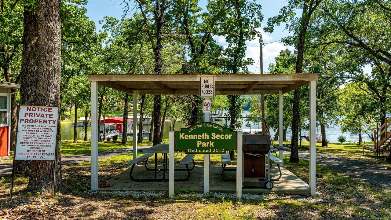 Photo of Outdoor in Eucha