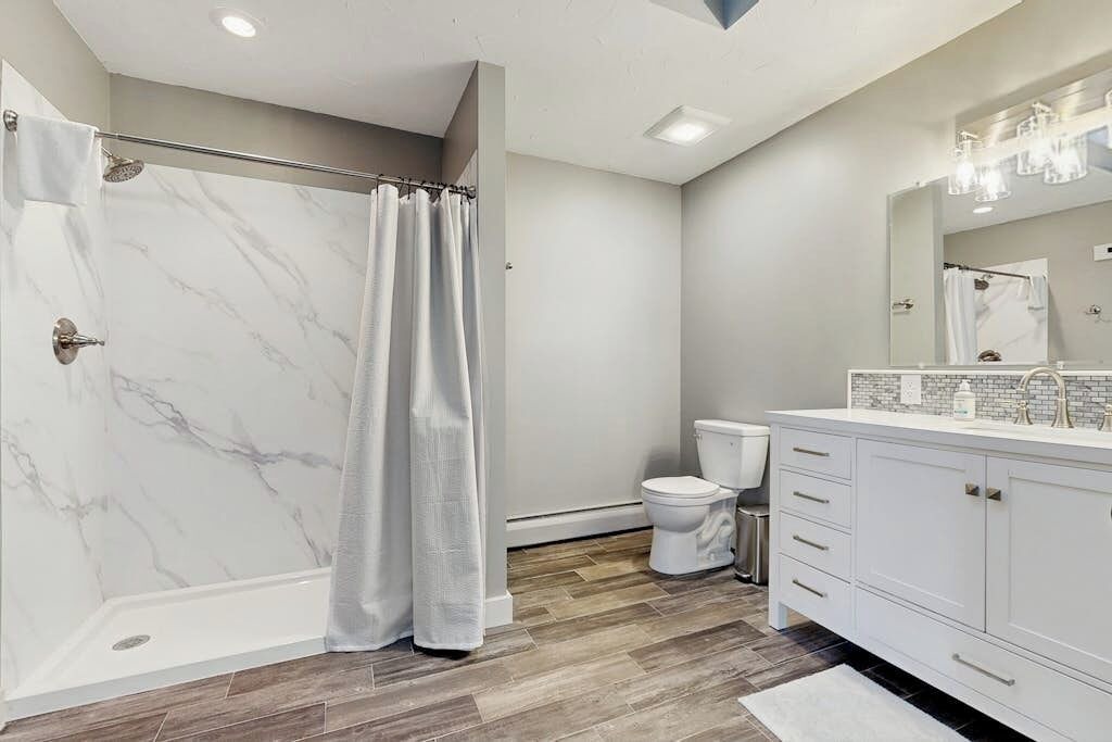 Photo of Bathroom in Center Conway