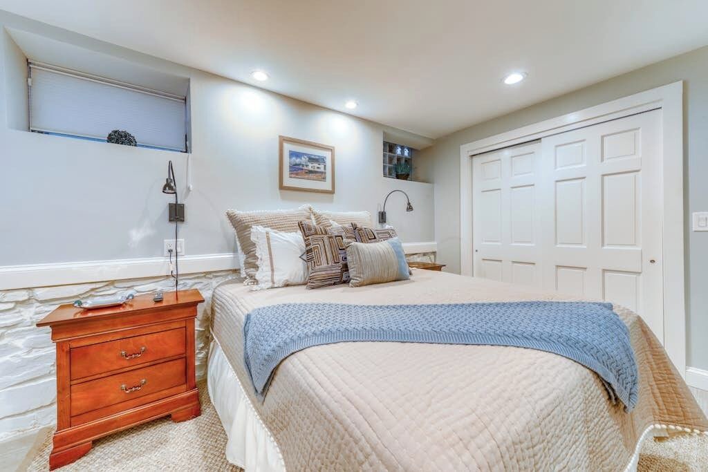 Photo of Bedroom in East Bayside