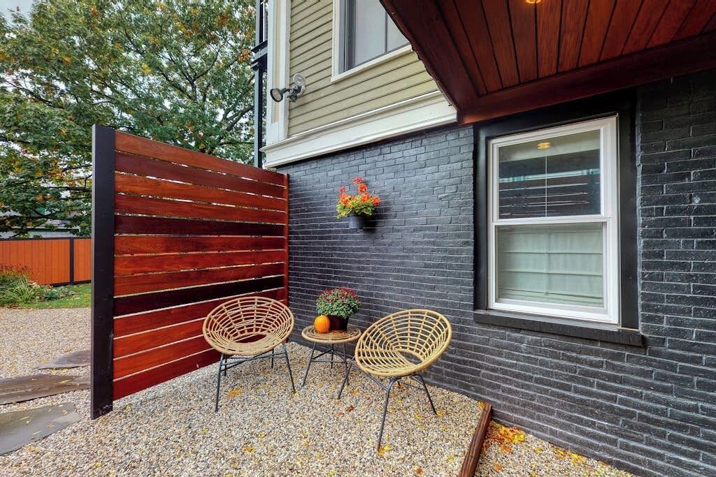 Photo of Patio Balcony in East Bayside