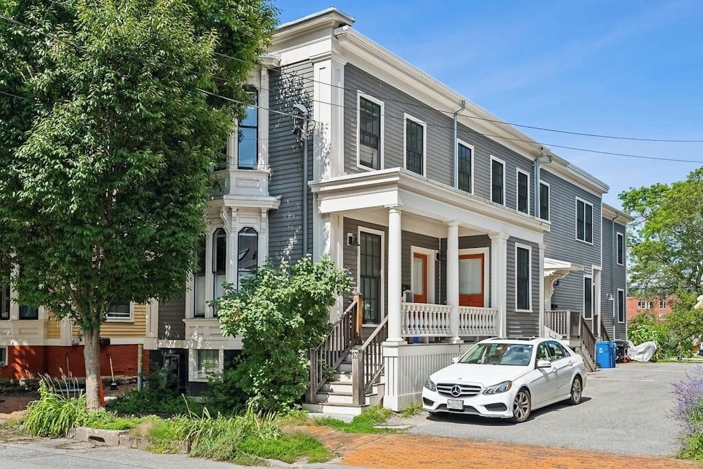 Photo of Outdoor in West End